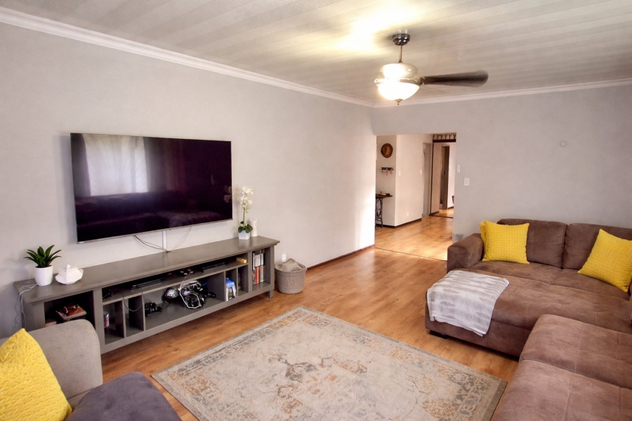 3 Bedroom Property for Sale in Vaalpark Free State